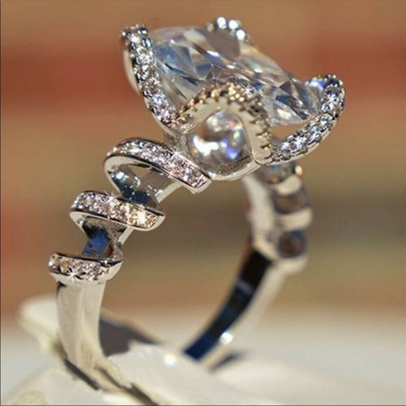 Jewelry - New 925 Sterling Silver White Sapphire Ring